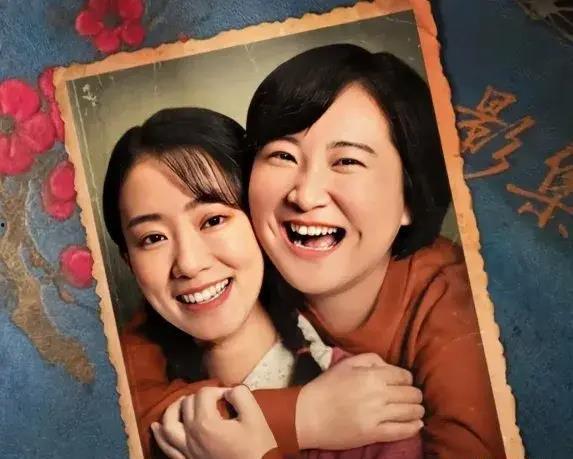 为了吃瓜她进娱乐圈却红了txt下载,她与娱乐圈的奇妙旅程